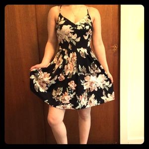 Soprano Floral Dress✨